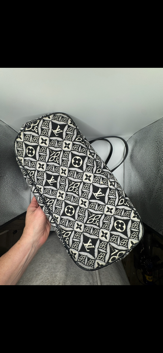 Louis Vuitton Since 1854 Neverfull GM Tote Bag – Black Jacquard Canvas