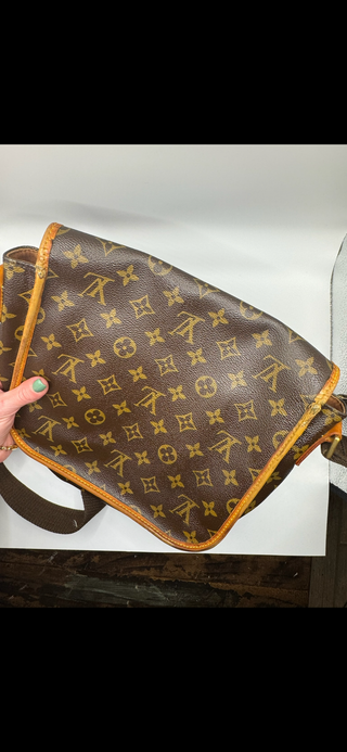 Louis Vuitton Bosphore Messenger PM Bag – Monogram Canvas