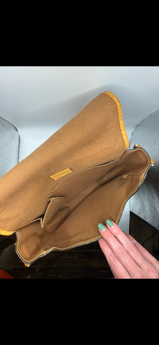 Louis Vuitton Bosphore Messenger PM Bag – Monogram Canvas
