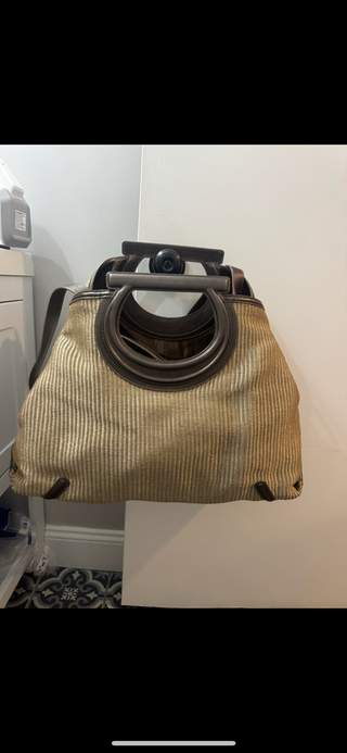 Salvatore Ferragamo Gancini Crossbody RUNWAY Bag – Vintage Designer Italian Leather Handbag