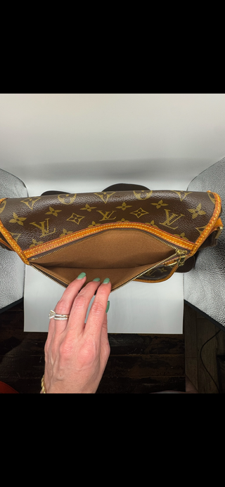 Louis Vuitton Bosphore Messenger PM Bag – Monogram Canvas