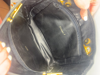 CHANEL Black Shoulder Bag