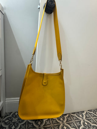 Hermes Evelyne Yellow Shoulder Bag Grand Modele (GM) Size