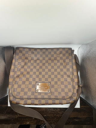 Louis Vuitton Damier Ebene Brooklyn MM Messenger Bag