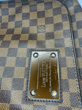Louis Vuitton Damier Ebene Brooklyn MM Messenger Bag