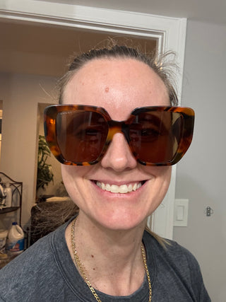 Gucci Large Frame Sunglasses in Havana Brown