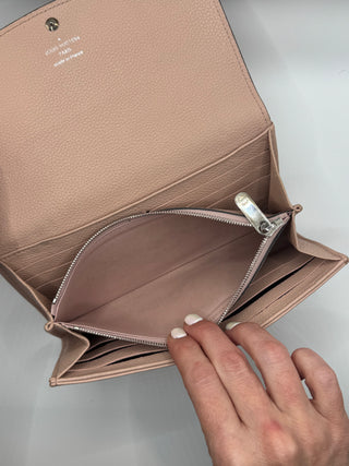 Louis Vuitton Mahina Wallet - HOT BUY in 2025!!!!