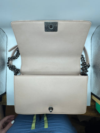 CHANEL Medium Boy Bag