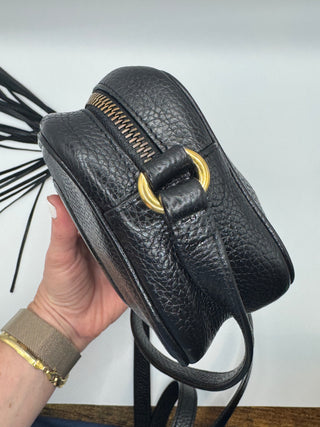 Gucci Interlocking G Soho Mini Crossbody Bag in Black