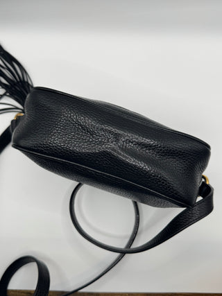 Gucci Interlocking G Soho Mini Crossbody Bag in Black
