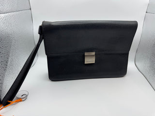 Louis Vuitton Taiga Selenga Clutch Black