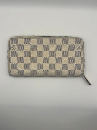 LV Damier White/Gray Zippy Wallet