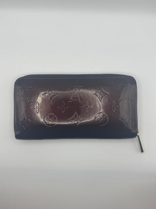 Louis Vuitton Vernis Maroon Patent Leather Zippy Wallet
