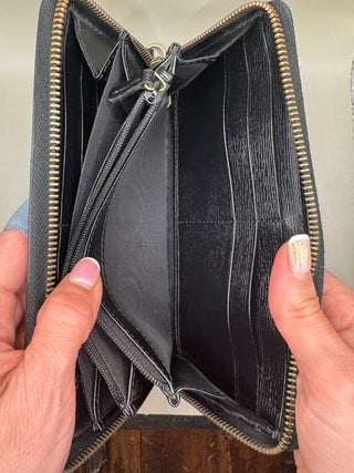 Gucci Discontinued Long Kingsnake Zippy Wallet