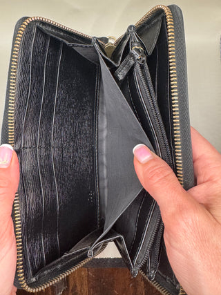 Gucci Discontinued Long Kingsnake Zippy Wallet